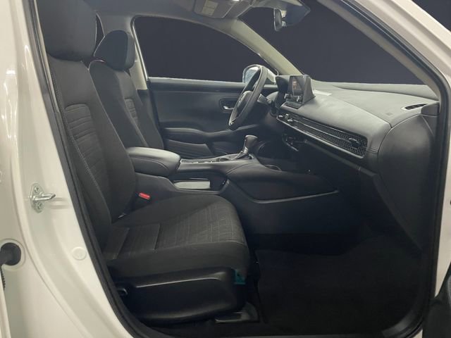 Used 2025 Honda HR-V LX image 14