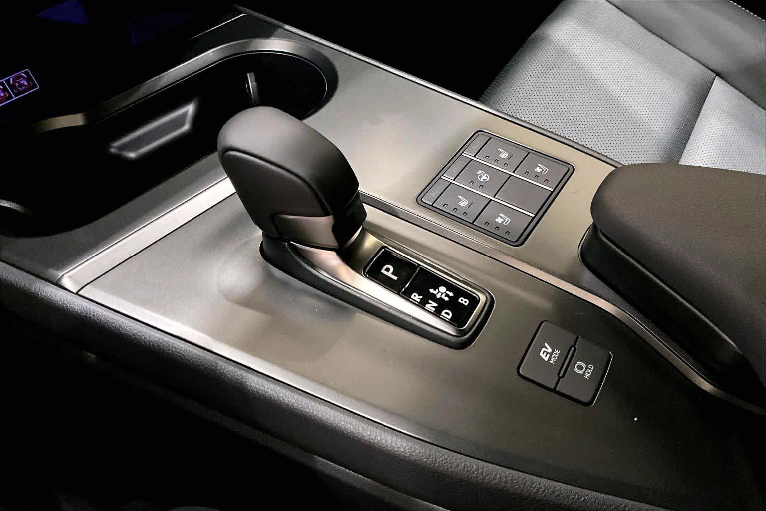 New 2026 Lexus UX 300h FWD w/ Accessory Package (Z1) image 11