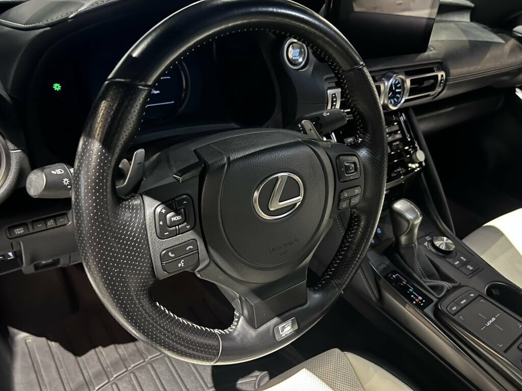Used 2021 Lexus IS 350 F Sport RWD image 32
