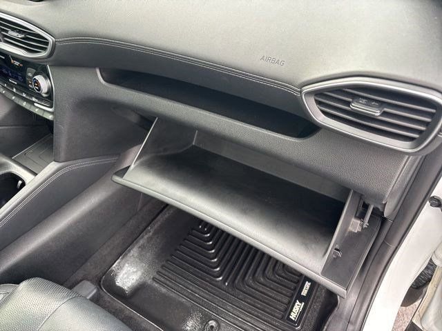 Used 2019 Hyundai Santa Fe Ultimate w/ Cargo Package image 47