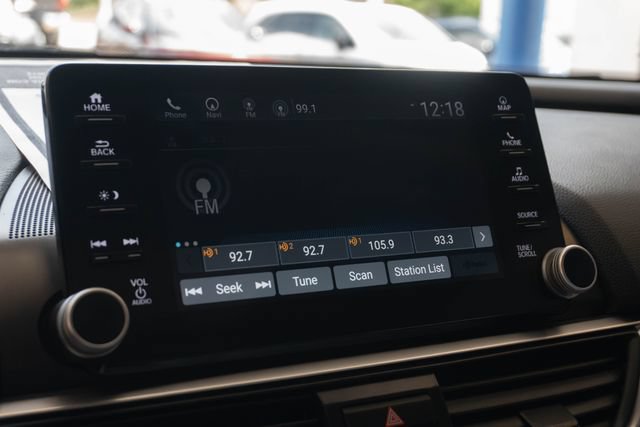Certified 2021 Honda Accord Touring image 28