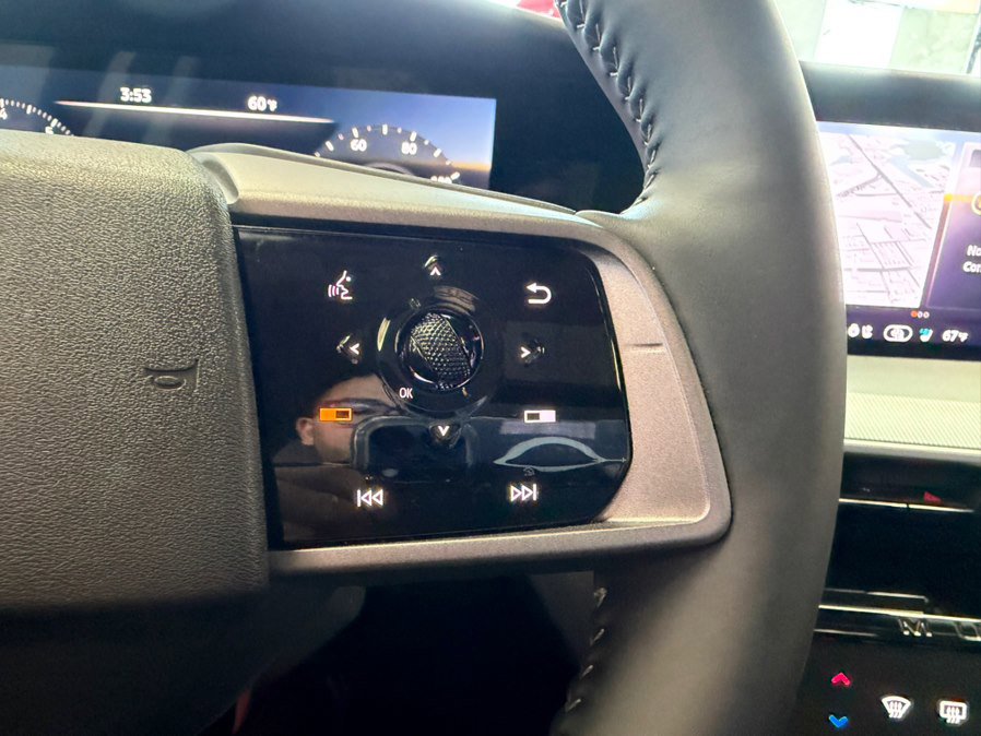 Used 2025 Nissan Murano Platinum w/ Cargo Package image 47