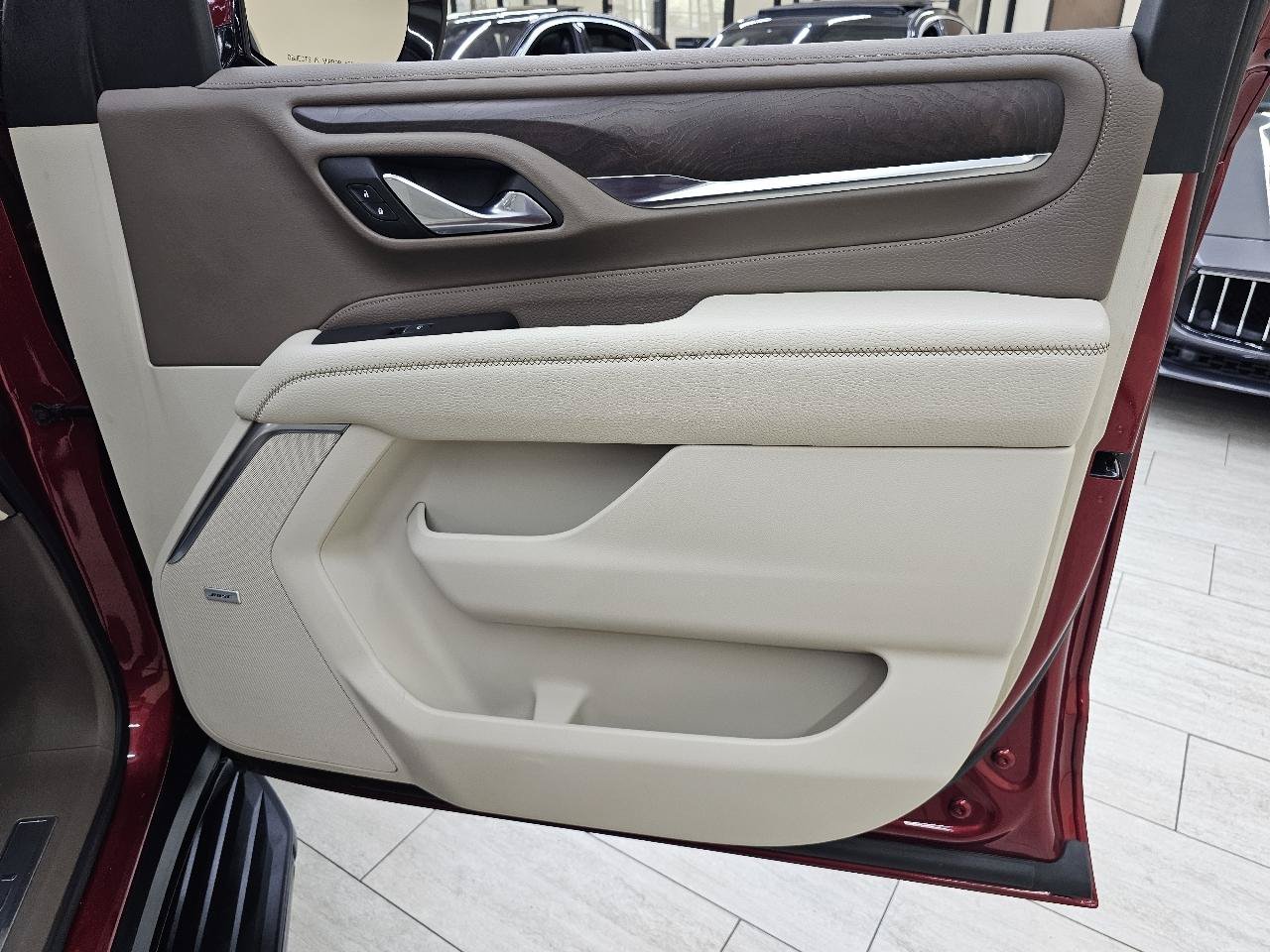 Used 2021 GMC Yukon Denali RWD image 43
