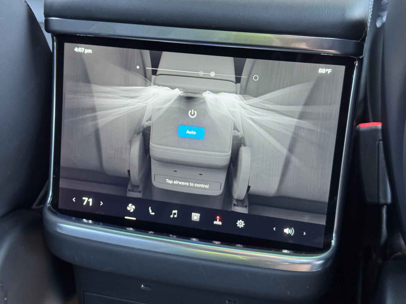 Used 2023 Tesla Model X image 38
