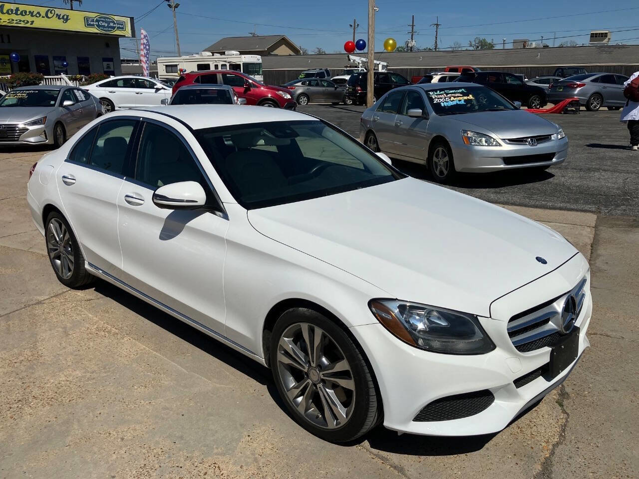 Used 2017 Mercedes-Benz C 300 Luxury image 4