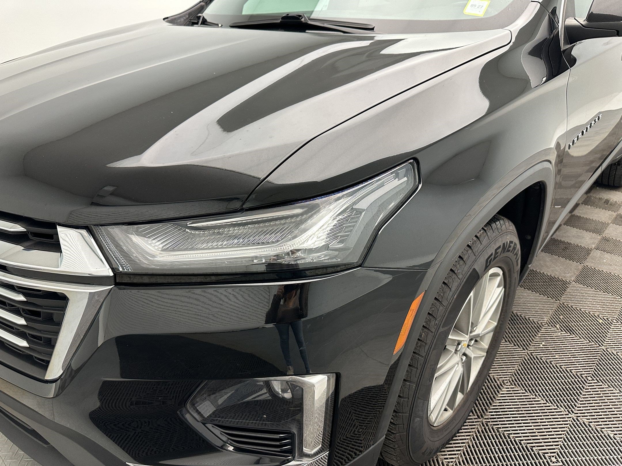Certified 2023 Chevrolet Traverse LT AWD/4WD image 12