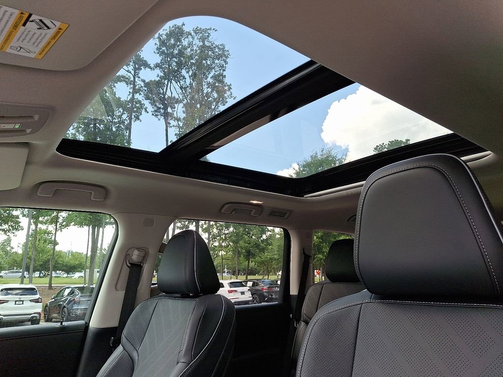 New 2025 INFINITI QX80 Luxe image 11