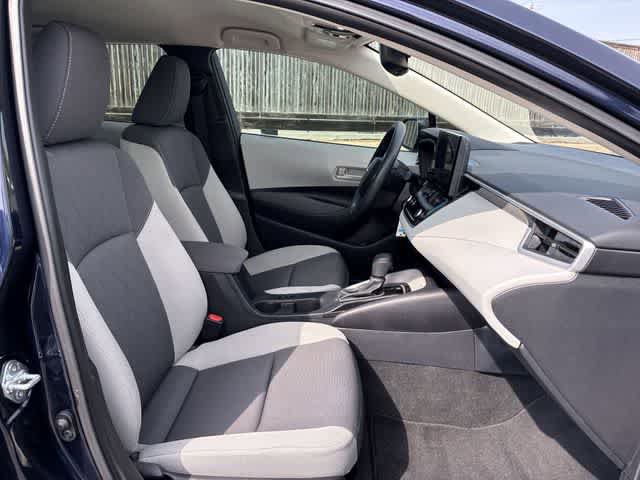 Used 2025 Toyota Corolla LE FWD image 22