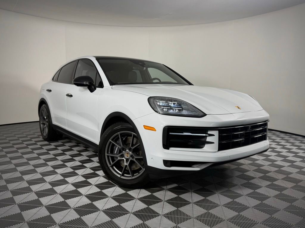 New 2026 Porsche Cayenne Coupe AWD/4WD image 6
