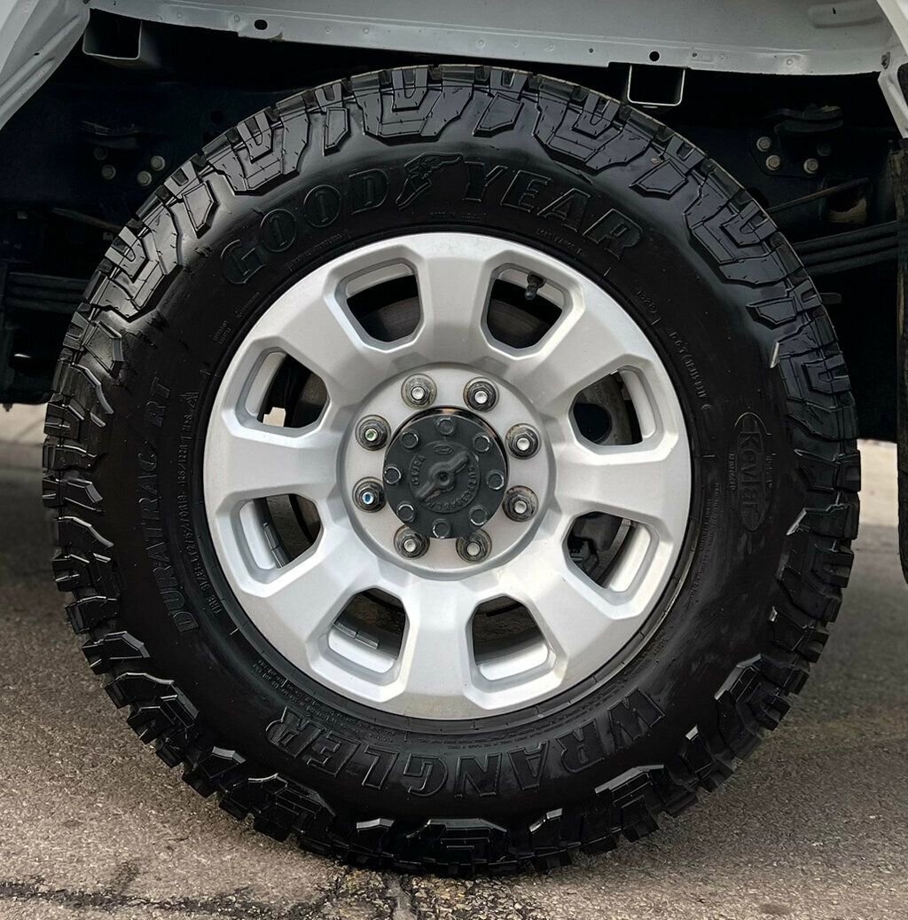 Used 2024 Ford F350 XLT w/ FX4 Off-Road Package image 29