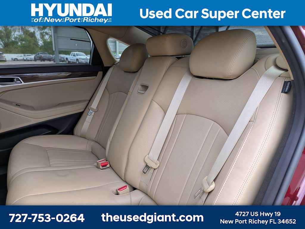Used 2016 Hyundai Genesis 3.8 w/ Option Group 02 RWD image 14
