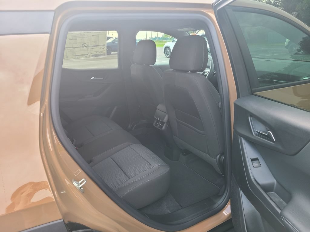 New 2027 Chevrolet Equinox LT FWD image 12