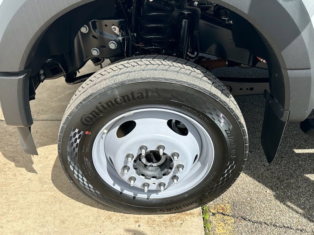 New 2026 Ford F450 XL w/ XL Chrome Package AWD/4WD image 6