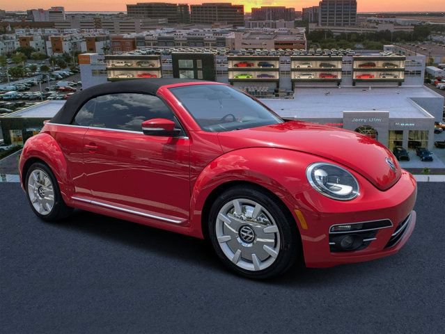 Used 2019 Volkswagen Beetle 2.0T SE w/ SE Premium Package