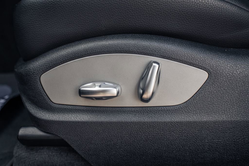 Used 2022 Porsche Macan image 21