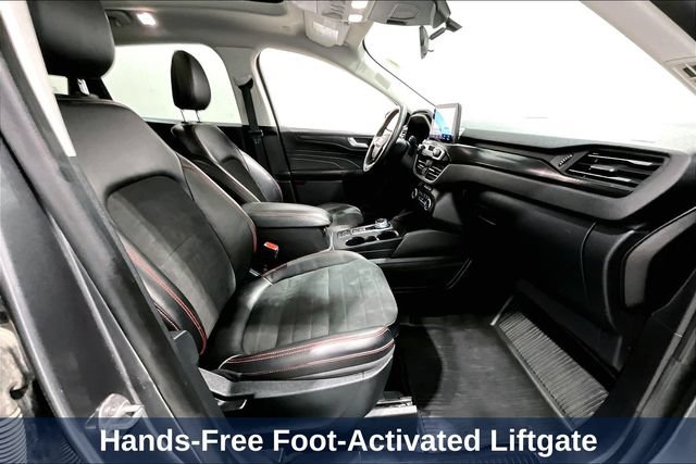 Used 2022 Ford Escape SEL w/ Technology Package AWD/4WD image 35