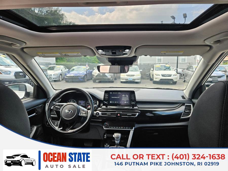 Used 2021 Kia Seltos EX image 16