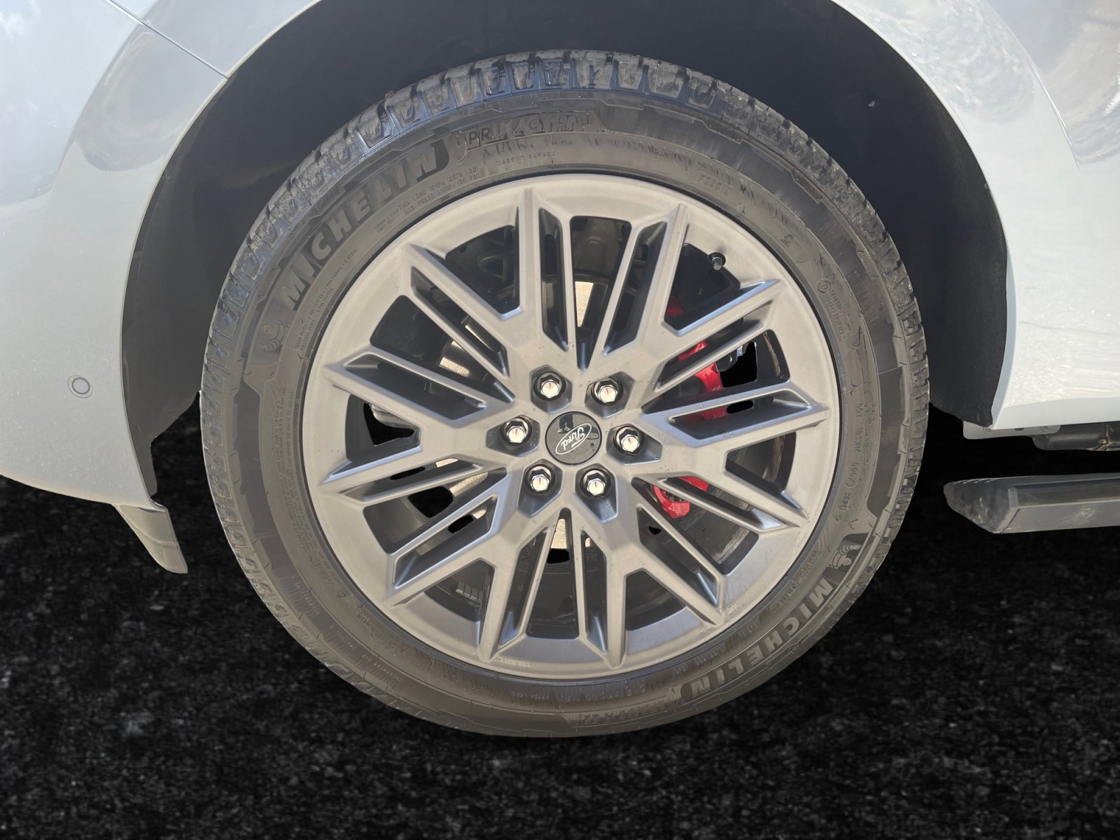 Used 2025 Ford Expedition Platinum w/ Stealth Performance Package AWD/4WD image 15