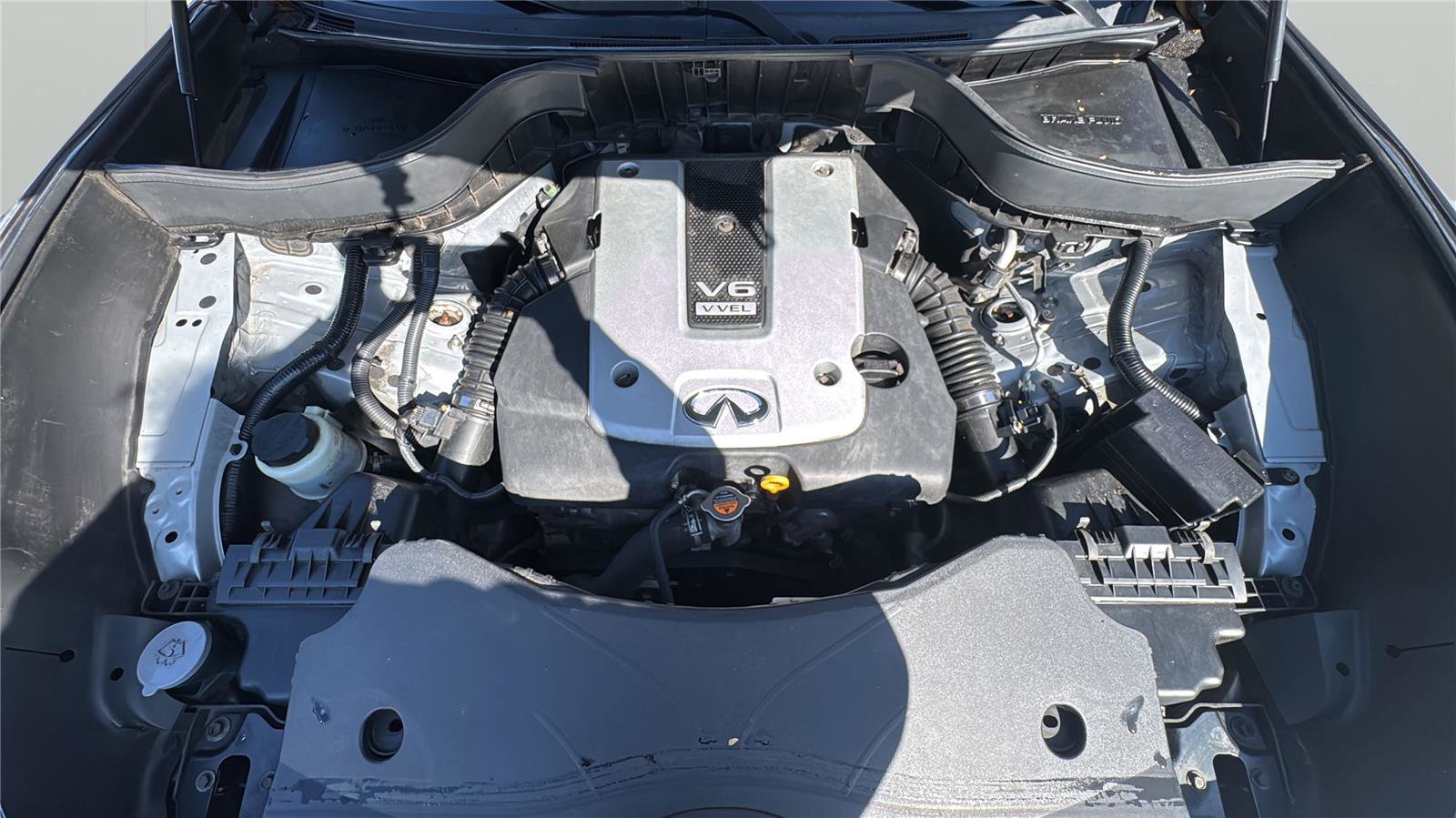 Used 2017 INFINITI QX70 AWD image 9