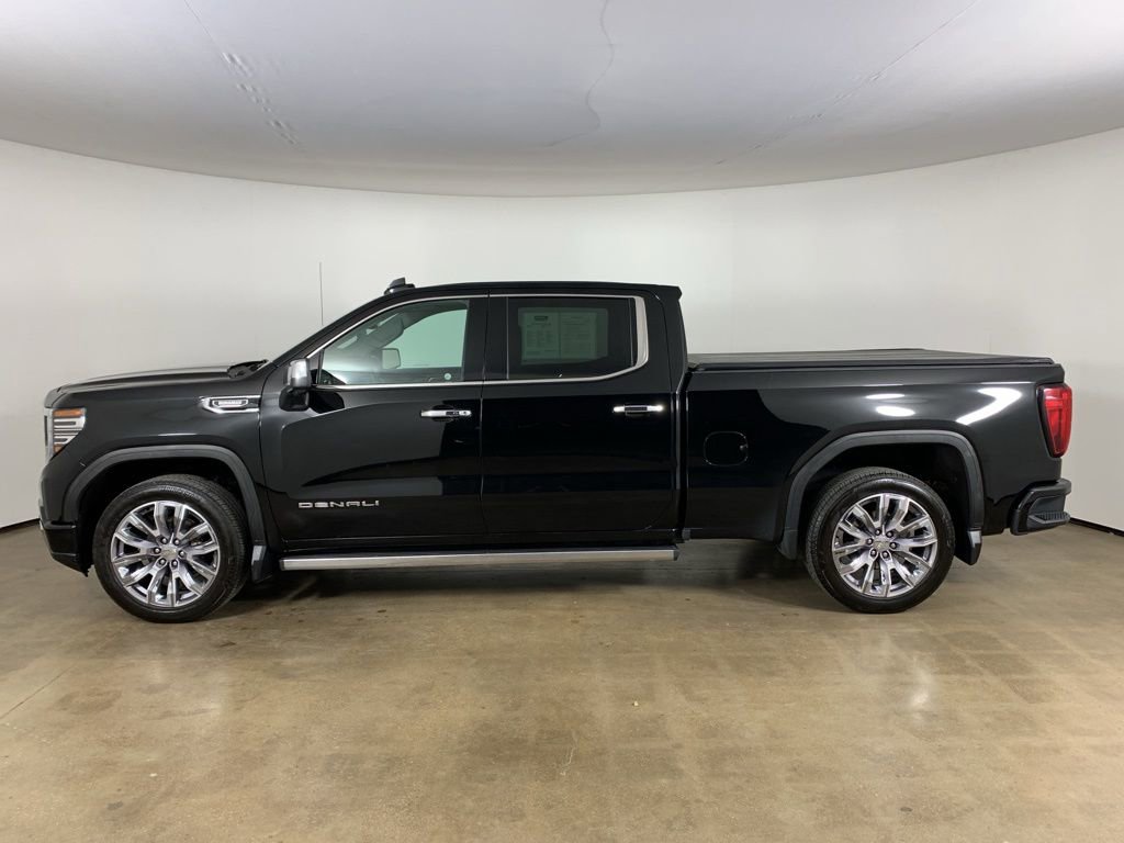 Used 2024 GMC Sierra 1500 Denali w/ Denali Reserve Package AWD/4WD image 18