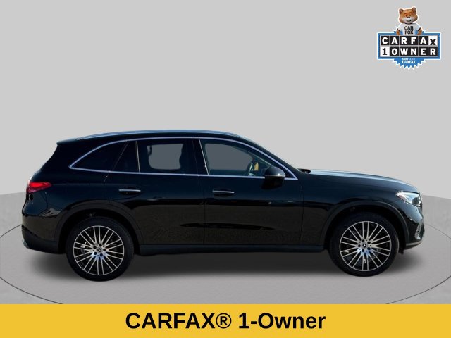 Used 2023 Mercedes-Benz GLC 300 image 2