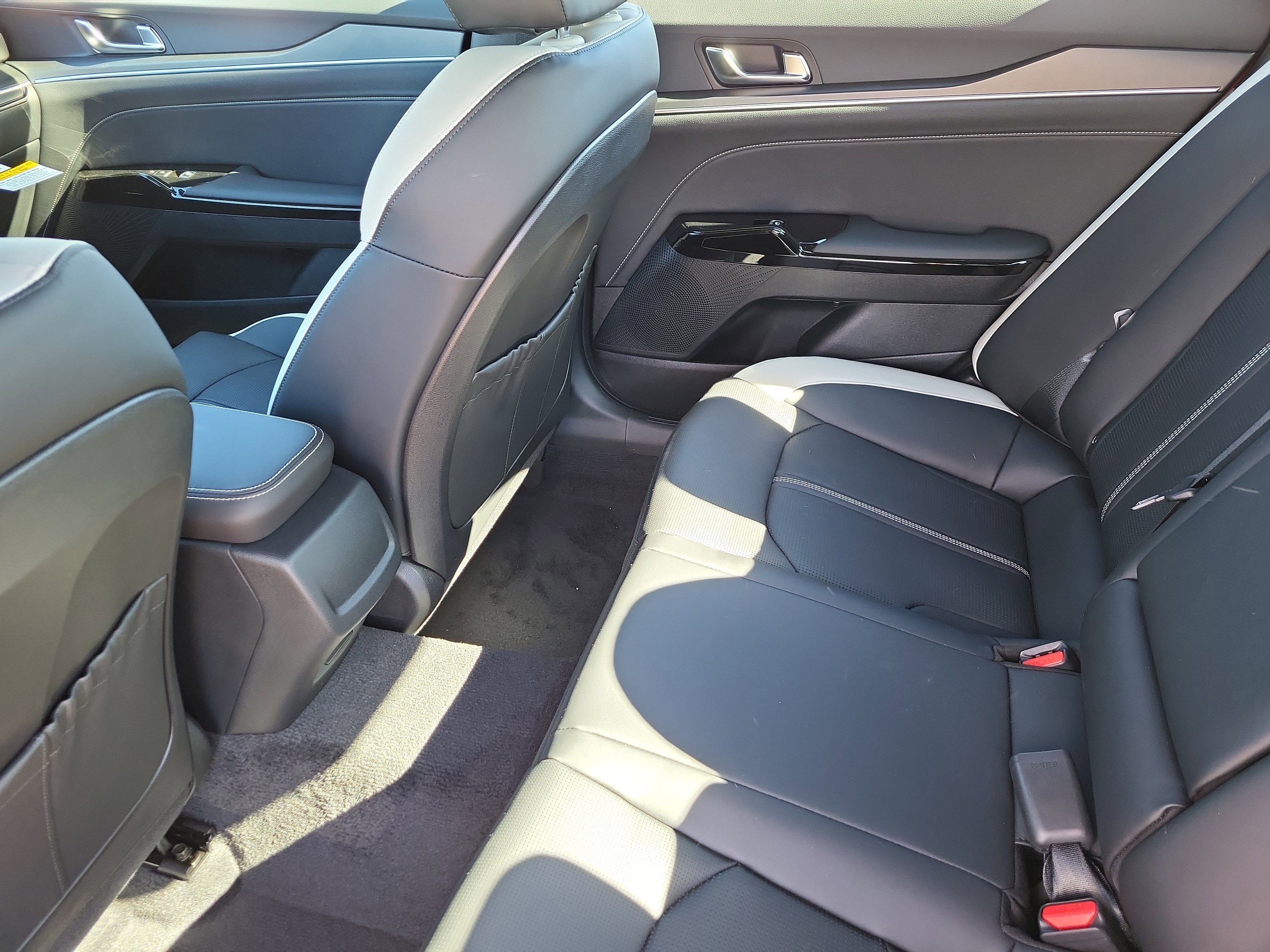 New 2026 Kia K5 GT-Line FWD image 8