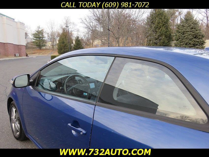 Used 2010 Kia Forte Koup EX image 27