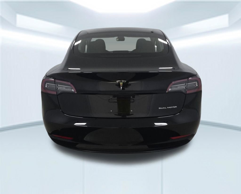 Used 2018 Tesla Model 3 Performance image 14