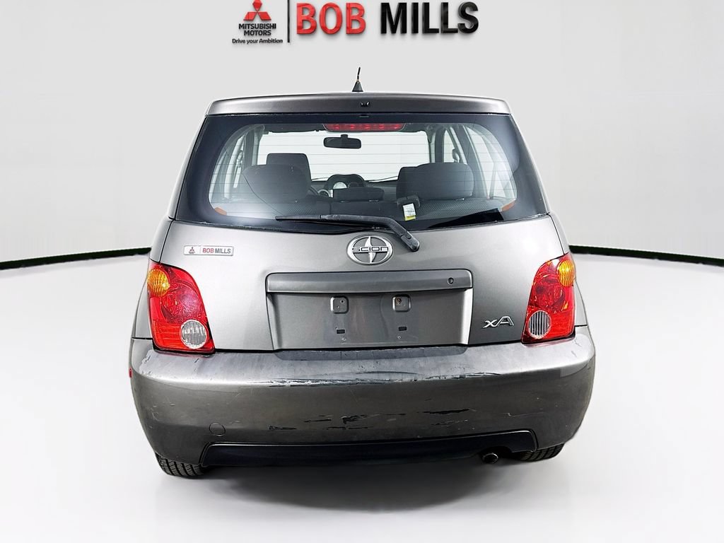 Used 2005 Scion xA FWD image 6