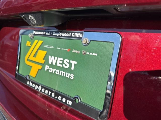 Certified 2023 Jeep Grand Cherokee Limited w/ Luxury Tech Group II image 15