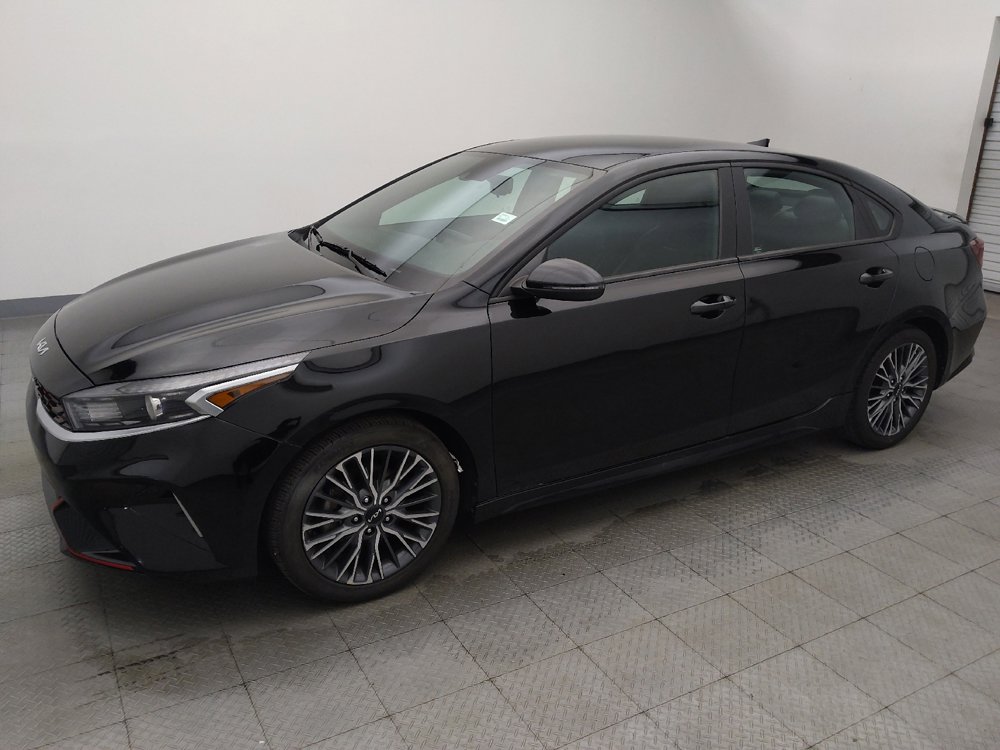 Used 2023 Kia Forte GT-Line w/ GT-Line Technology Package FWD image 2
