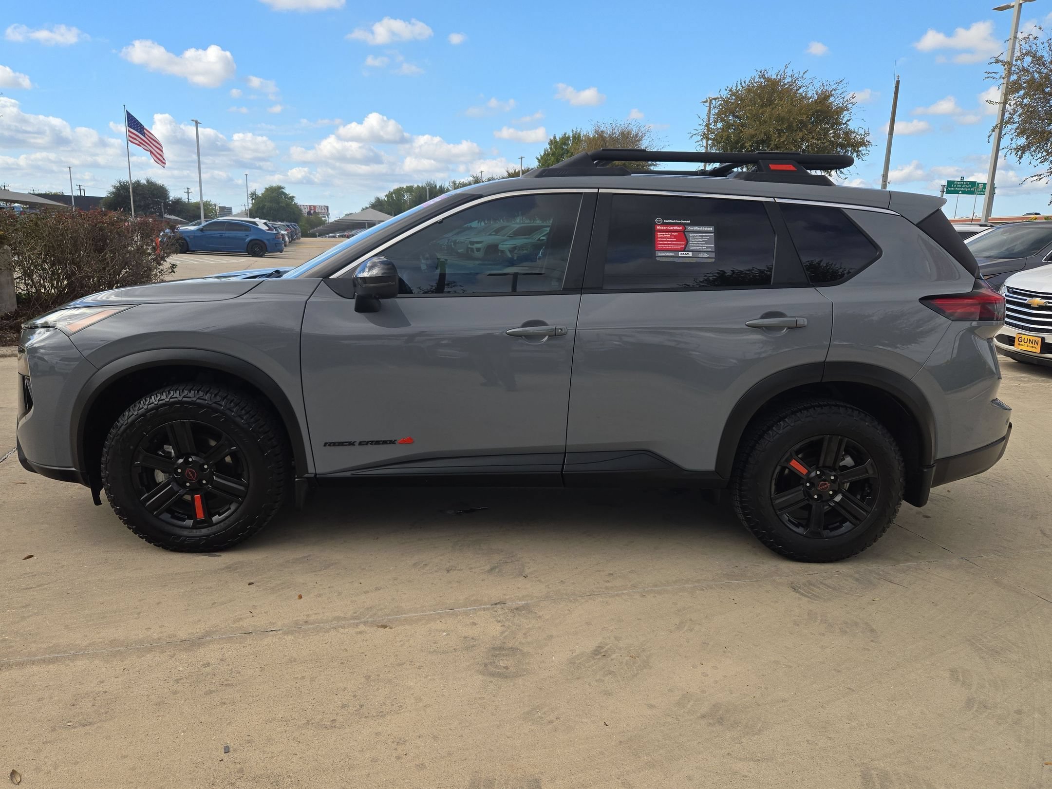 Used 2025 Nissan Rogue SV w/ Rock Creek Premium Package AWD/4WD image 6
