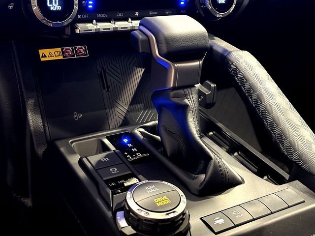 New 2026 Toyota 4Runner Platinum image 13