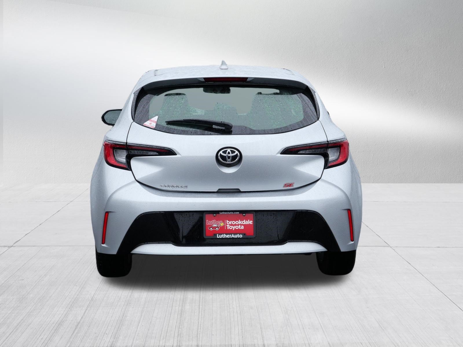 Certified 2025 Toyota Corolla SE FWD image 6