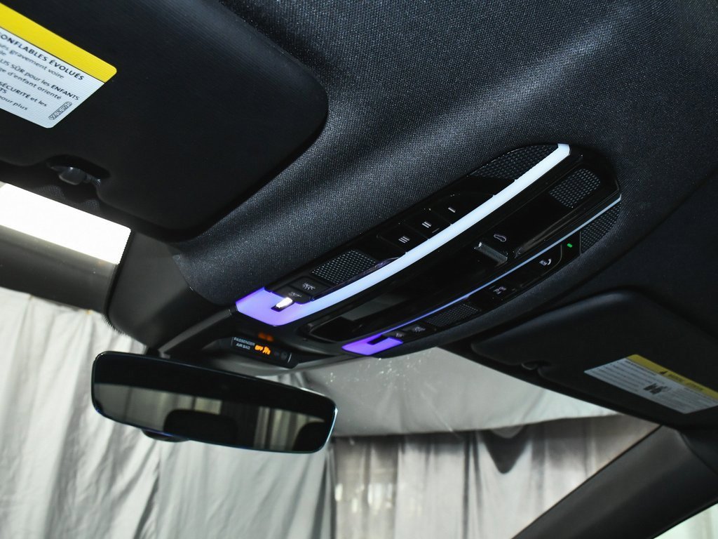 Used 2022 Porsche Cayenne Coupe image 41