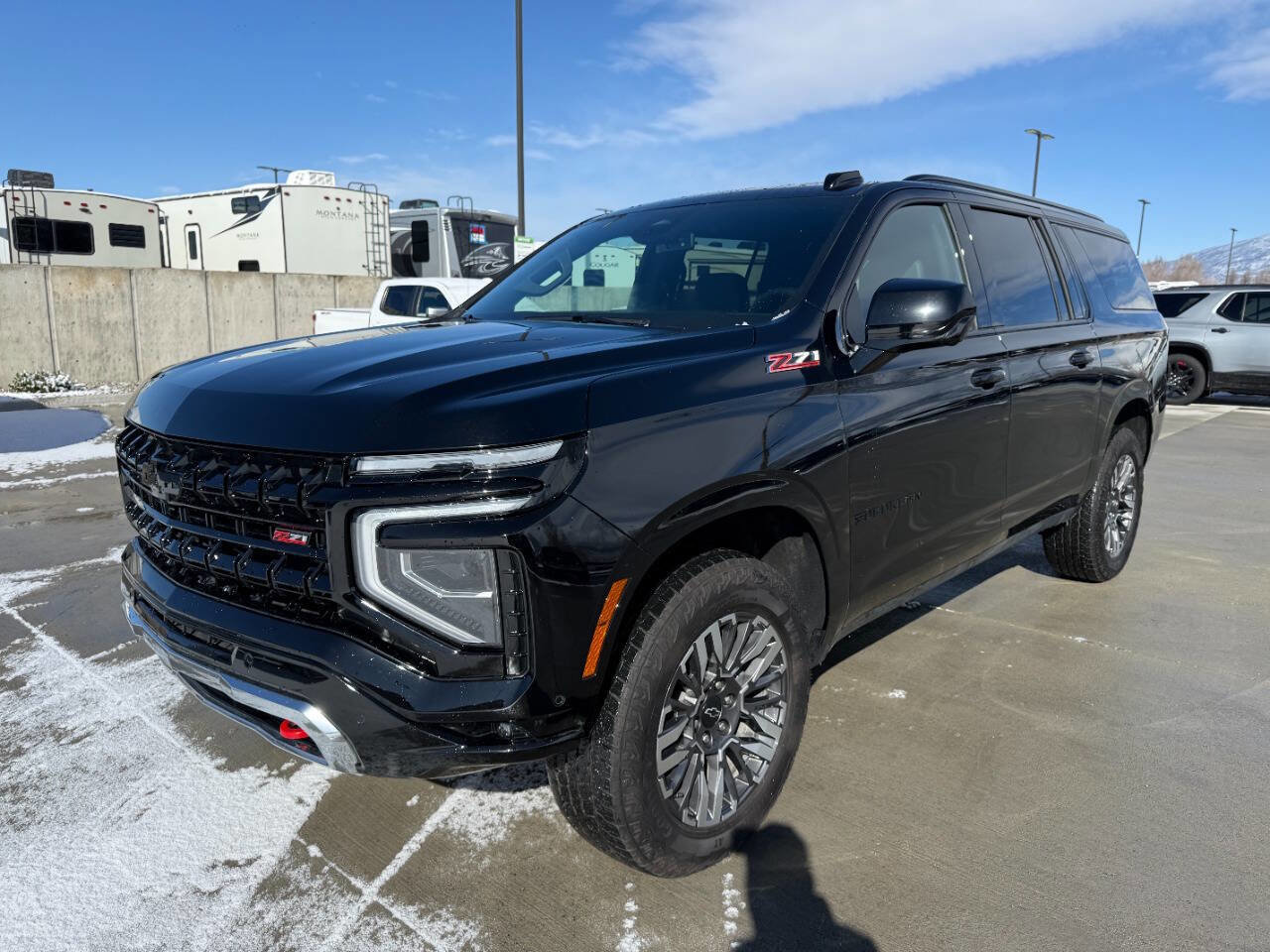 Used 2025 Chevrolet Suburban Z71 image 7