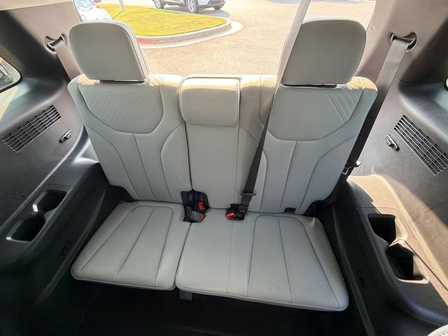 Used 2025 Hyundai Palisade SEL FWD image 22