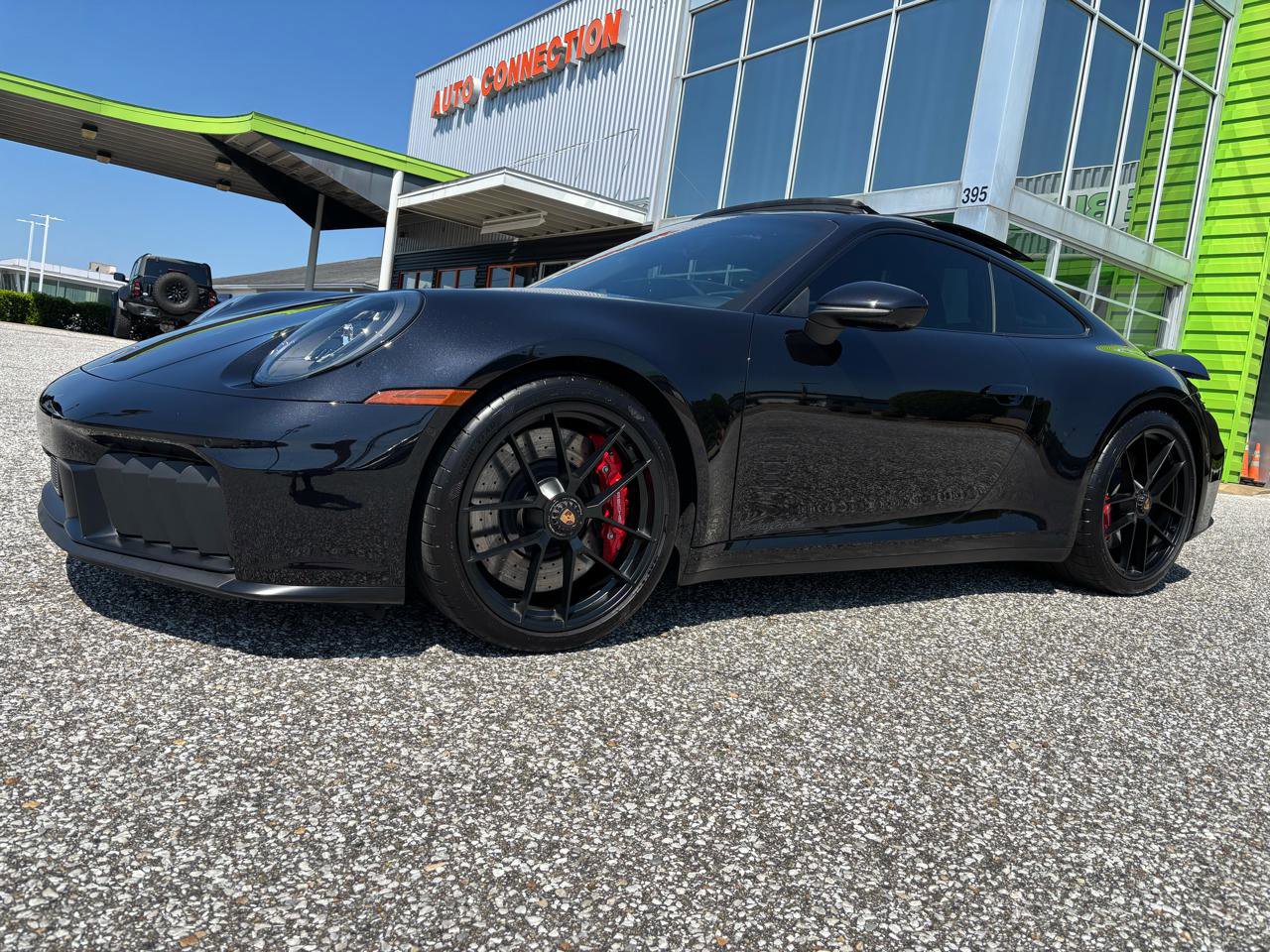 Used 2025 Porsche 911 Carrera 4 GTS image 39