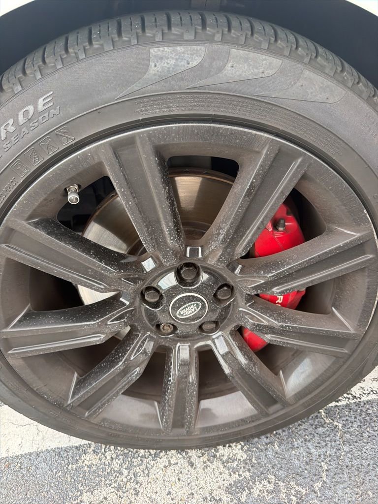 Used 2019 Land Rover Range Rover Sport HST image 10