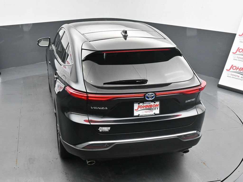Used 2023 Toyota Venza Limited AWD/4WD image 32