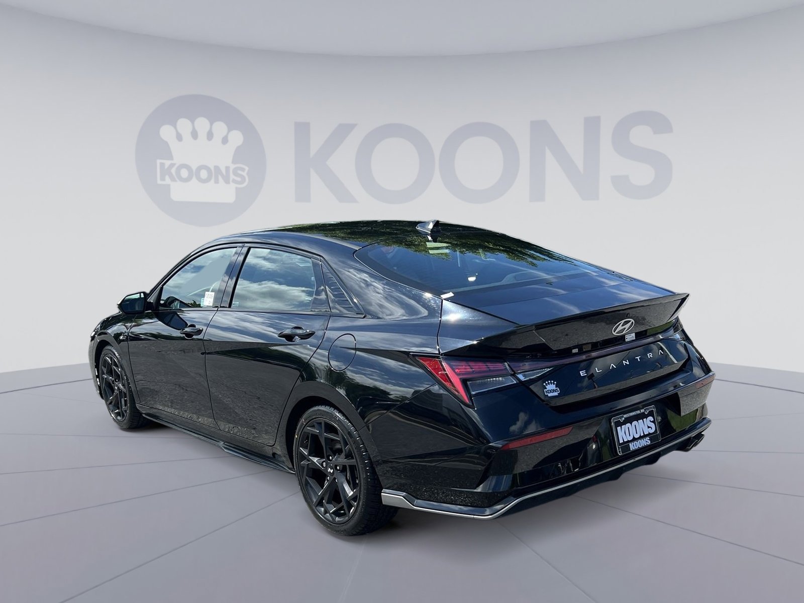 Used 2024 Hyundai Elantra N Line FWD image 4