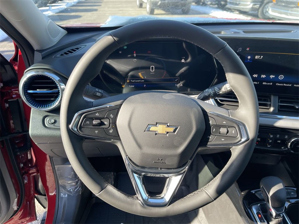 New 2026 Chevrolet Trax LT w/ Driver Confidence Package image 14