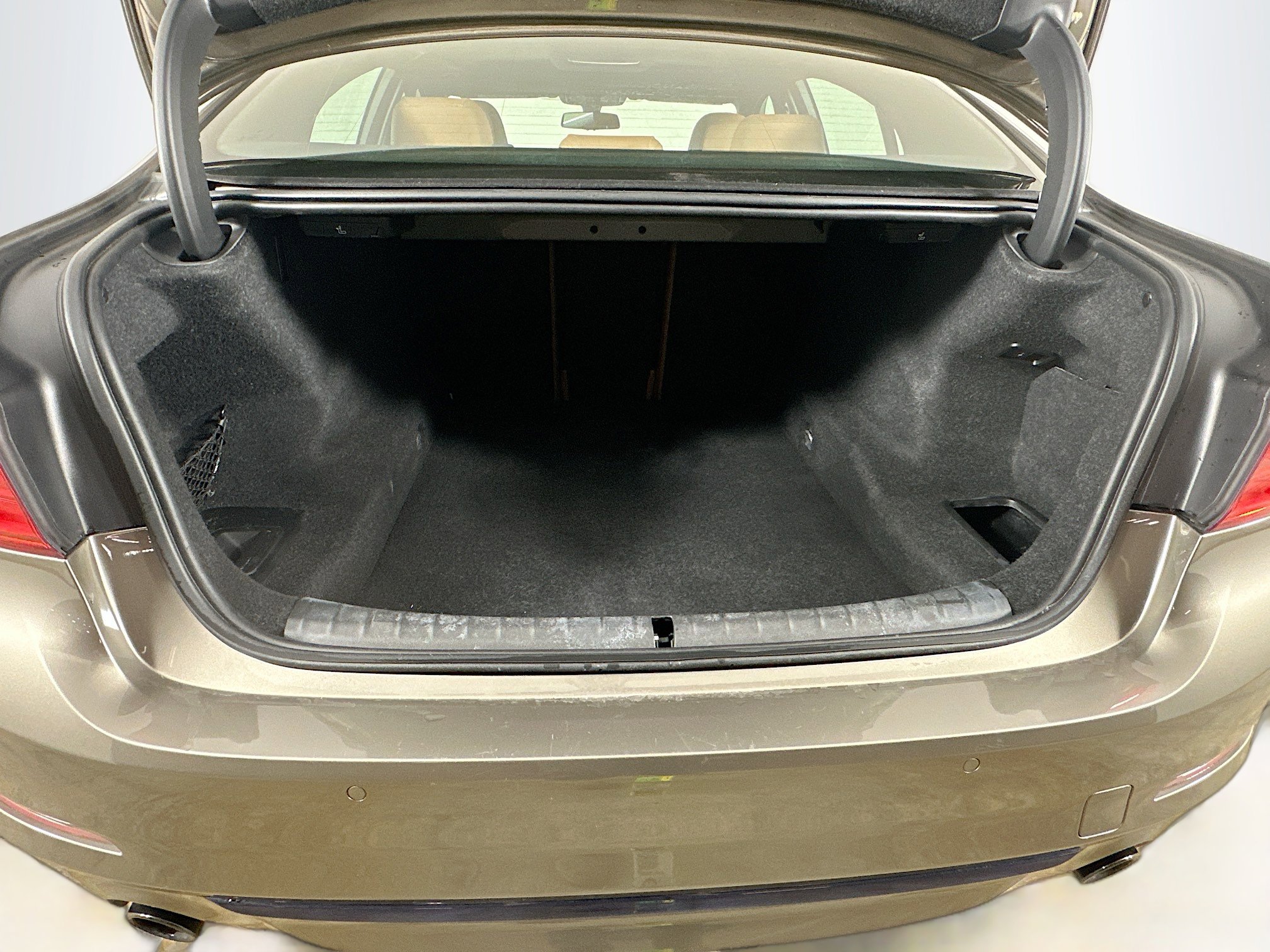 Used 2018 BMW 530i image 29