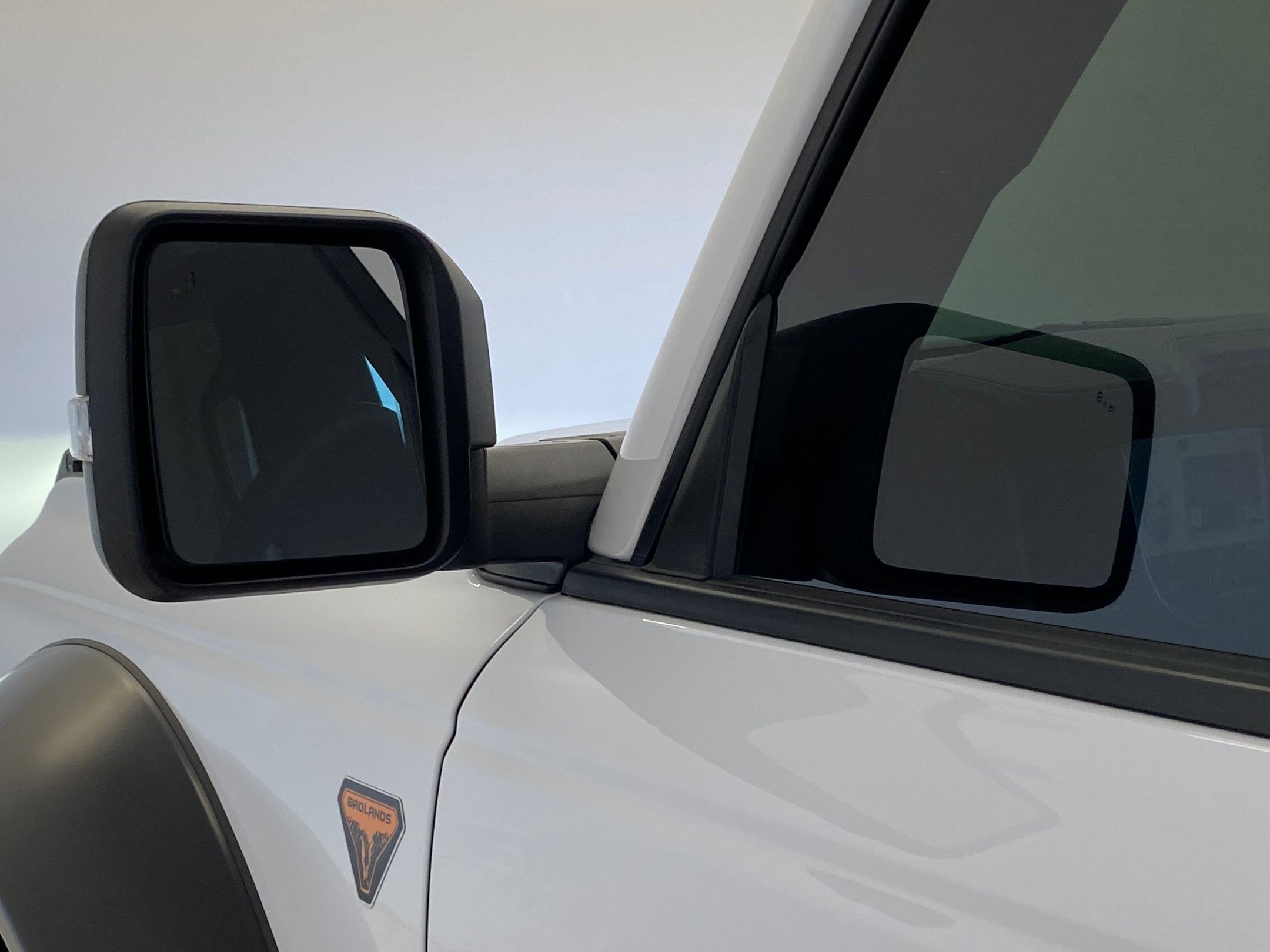 Used 2024 Ford Bronco Badlands image 23