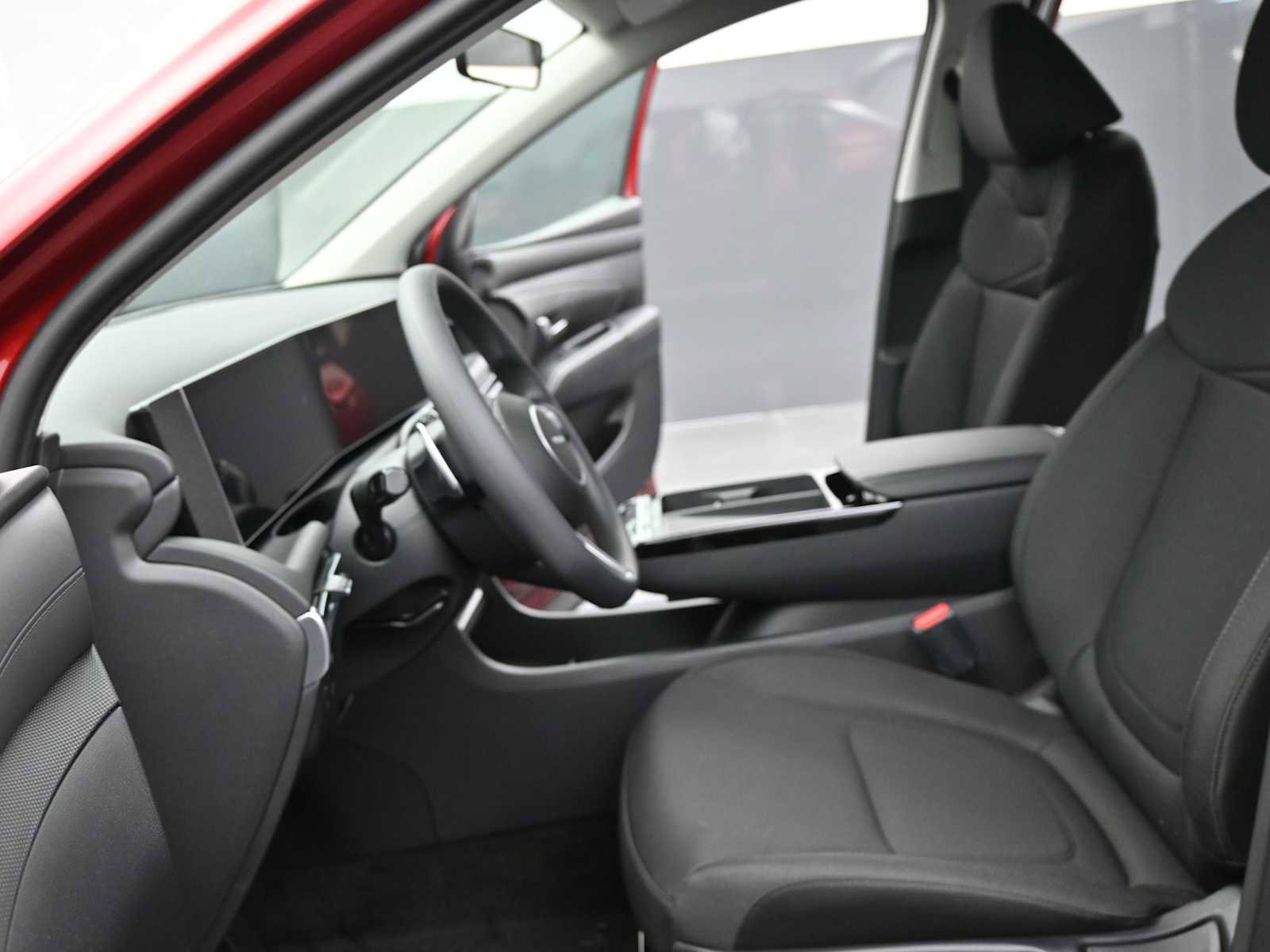 New 2026 Hyundai Tucson Blue SE image 16