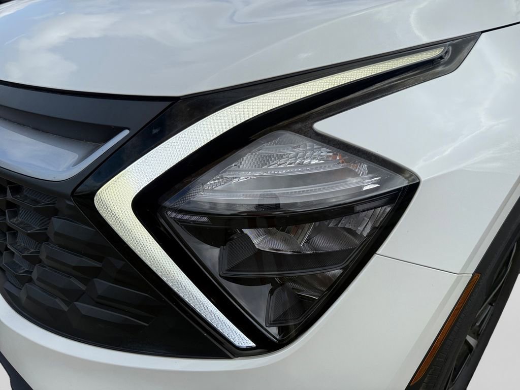 Certified 2023 Kia Sportage LX image 22