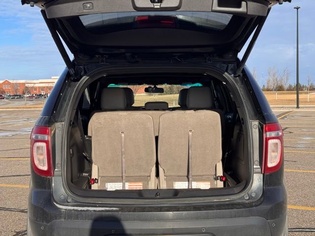 Used 2014 Ford Explorer XLT w/ Equipment Group 202A image 33