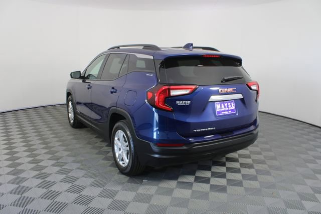 Used 2023 GMC Terrain SLE w/ Driver Convenience Package image 23