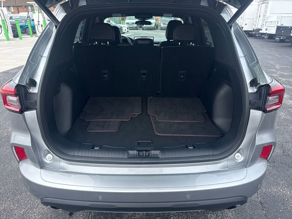 Used 2023 Ford Escape ST-Line Select w/ Tech Pack #2 image 12