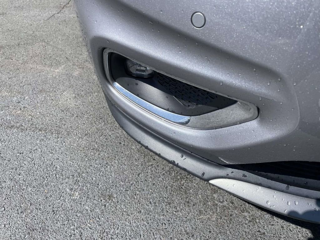 Used 2019 Jeep Cherokee Limited w/ Luxury Group image 18